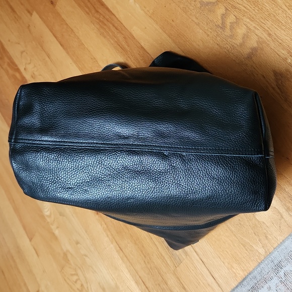 Cuyana Classic Tote - Picture 6 of 15